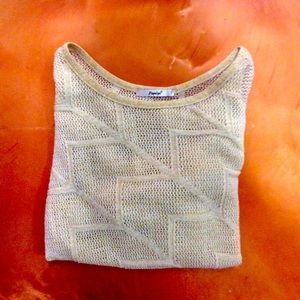 💜BOGO SALE💜 Gold threaded sweater